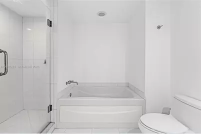 55 SE 6th St #1208, Miami, FL 33131 - Photo 17
