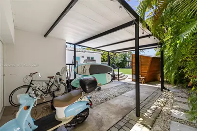 930 Stillwater Dr, Miami Beach, FL 33141 - Photo 25