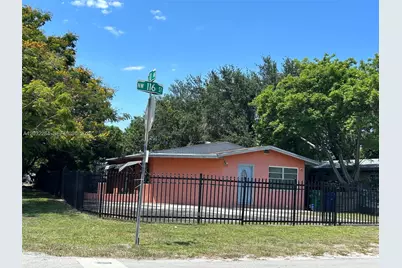 997 NW 116th St, Miami, FL 33168 - Photo 1