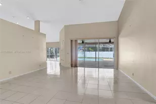 8269 NW 40th Ct, Coral Springs, FL 33065 - Photo 7