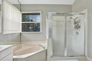8269 NW 40th Ct, Coral Springs, FL 33065 - Photo 13
