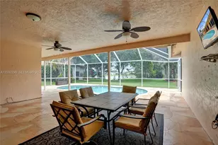 8269 NW 40th Ct, Coral Springs, FL 33065 - Photo 23