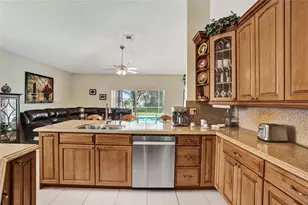 8269 NW 40th Ct, Coral Springs, FL 33065 - Photo 13