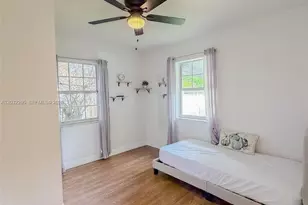 2740 Dewey St, Hollywood, FL 33020 - Photo 13