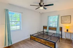 2740 Dewey St, Hollywood, FL 33020 - Photo 11