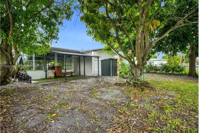 3940 NW 47th Ave, Lauderdale Lakes, FL 33319 - Photo 51
