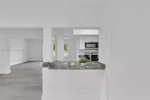 3940 NW 47th Ave, Lauderdale Lakes, FL 33319 - Photo 29