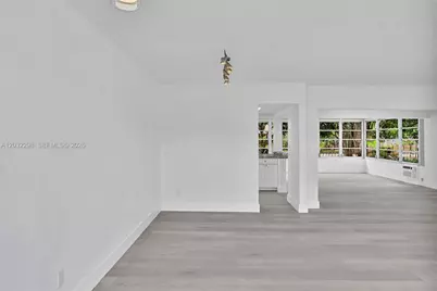 3940 NW 47th Ave, Lauderdale Lakes, FL 33319 - Photo 7