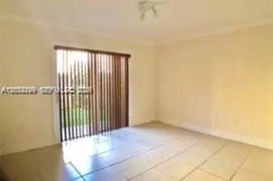 8802 NW 109th Ct, Doral, FL 33178 - Photo 11
