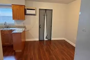 7601 Venetian St, Miramar, FL 33023 - Photo 5