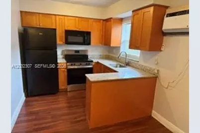 7601 Venetian St #1-4, Miramar, FL 33023 - Photo 7