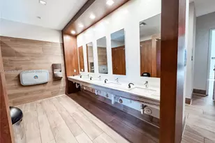 10455 NW 82nd St, Doral, FL 33178 - Photo 39