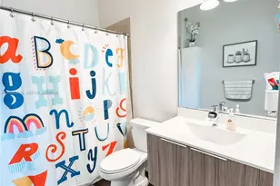 10455 NW 82nd St, Doral, FL 33178 - Photo 21