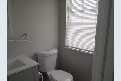 2250 NE 66th St #1521, Fort Lauderdale, FL 33308 - Photo 9