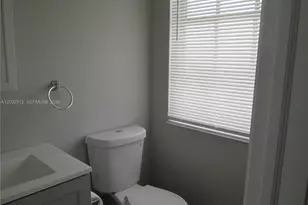 2250 NE 66th St, Fort Lauderdale, FL 33308 - Photo 9