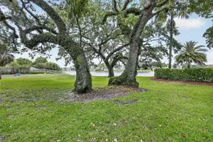1911 Sabal Palm Dr, Davie, FL 33324 - Photo 43