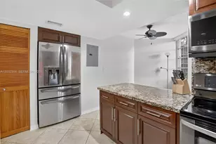 1911 Sabal Palm Dr, Davie, FL 33324 - Photo 13