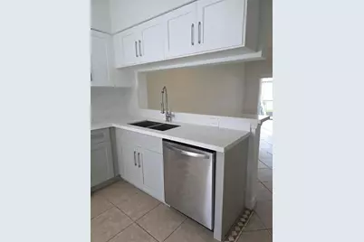 1 Simonton Cir #1, Weston, FL 33326 - Photo 3