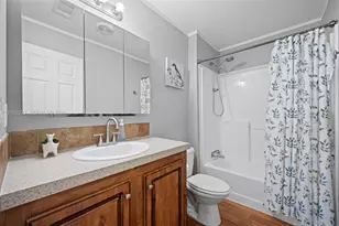 21830 NW 2nd Ct, Pembroke Pines, FL 33029 - Photo 21