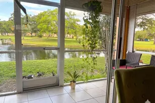 9241 Sunrise Lakes Blvd, Sunrise, FL 33322 - Photo 15