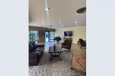 9241 Sunrise Lakes Blvd #109, Sunrise, FL 33322 - Photo 23