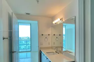 333 NE 24th St, Miami, FL 33137 - Photo 7