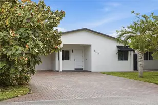 5412 NW 192nd Ln, Miami Gardens, FL 33055 - Photo 3