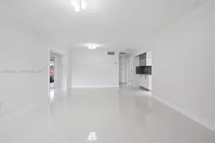 5412 NW 192nd Ln, Miami Gardens, FL 33055 - Photo 5