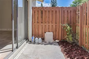11521 SW 109th Rd, Miami, FL 33176 - Photo 17