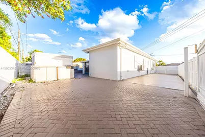 9365 SW 44th St, Miami, FL 33165 - Photo 23