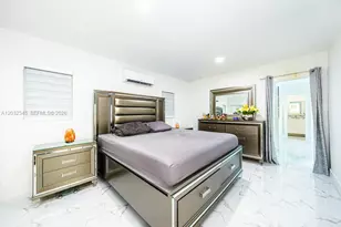 9365 SW 44th St, Miami, FL 33165 - Photo 15