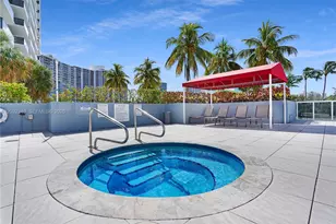 3675 N Country Club Dr, Aventura, FL 33180 - Photo 21
