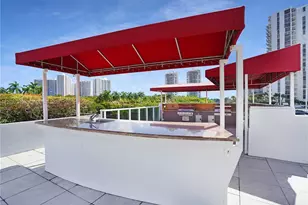 3675 N Country Club Dr, Aventura, FL 33180 - Photo 23