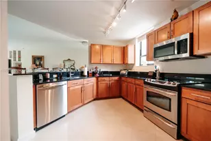 8390 SW 72nd Ave, Miami, FL 33143 - Photo 9