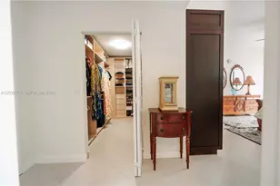 8390 SW 72nd Ave, Miami, FL 33143 - Photo 21