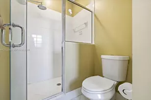 15369 SW 8th Ln, Miami, FL 33194 - Photo 3
