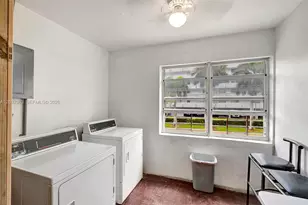 3660 NE 166th St, North Miami Beach, FL 33160 - Photo 17