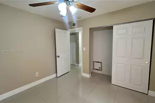 10377 N Kendall Dr, Miami, FL 33176 - Photo 7