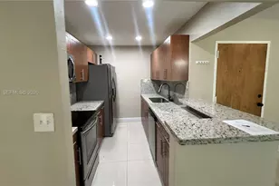 10377 N Kendall Dr, Miami, FL 33176 - Photo 5