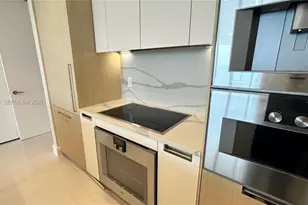 15701 Collins Ave, Sunny Isles Beach, FL 33160 - Photo 5
