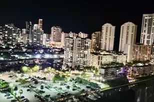 500 Bayview Dr, Sunny Isles Beach, FL 33160 - Photo 3