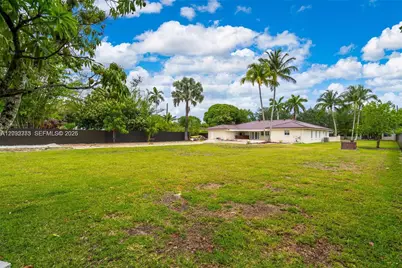 18370 SW 212th St, Miami, FL 33187 - Photo 37