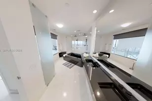 18555 Collins Ave, Sunny Isles Beach, FL 33160 - Photo 45