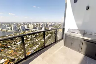 18555 Collins Ave, Sunny Isles Beach, FL 33160 - Photo 27