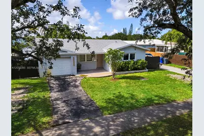4621 Johnson St, Hollywood, FL 33021 - Photo 1