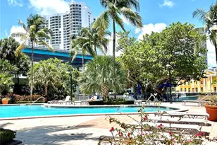19390 Collins Ave, Sunny Isles Beach, FL 33160 - Photo 39