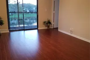 9982 Nob Hill Ct, Sunrise, FL 33351 - Photo 11