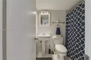 3000 N Ocean Blvd, Fort Lauderdale, FL 33308 - Photo 21