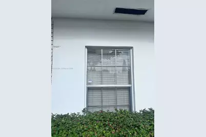 17280 NE 19th Ave, North Miami Beach, FL 33162 - Photo 11