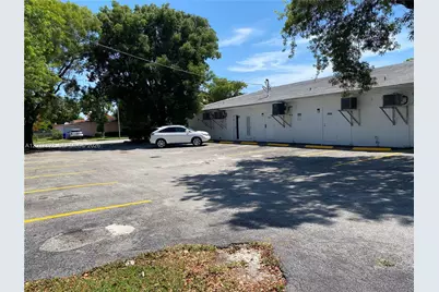 17280 NE 19th Ave, North Miami Beach, FL 33162 - Photo 25
